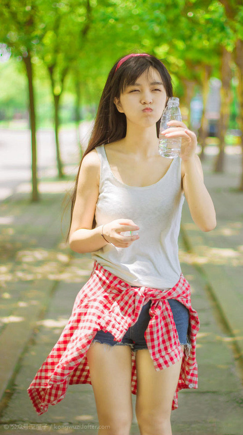 曼联战胜狼队，拉什福德梅开二度状态回暖，曼联前锋拉什福德