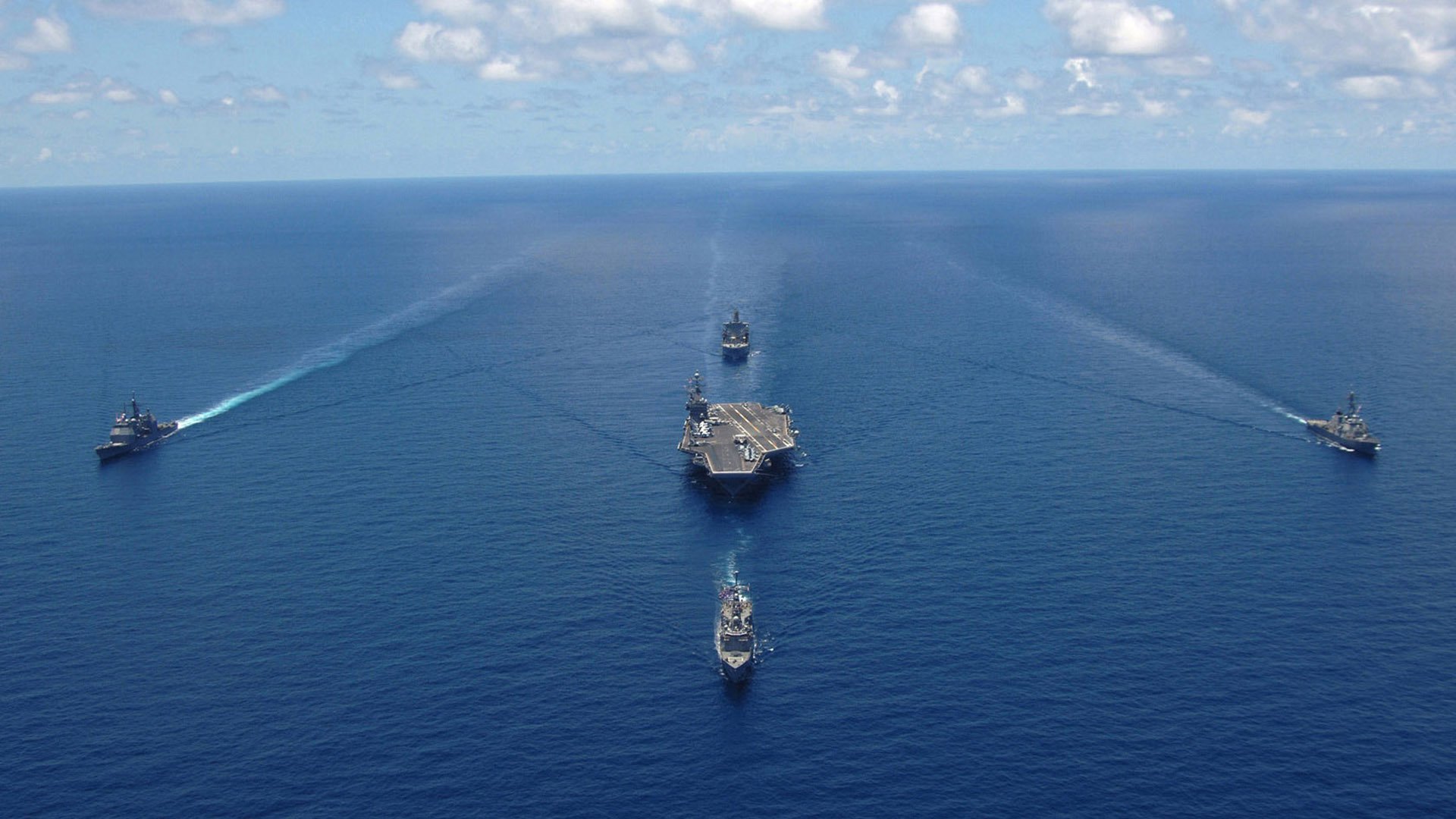 中国男篮年轻球员表现突出 未来发展潜力巨大,中国年轻男篮球运动员