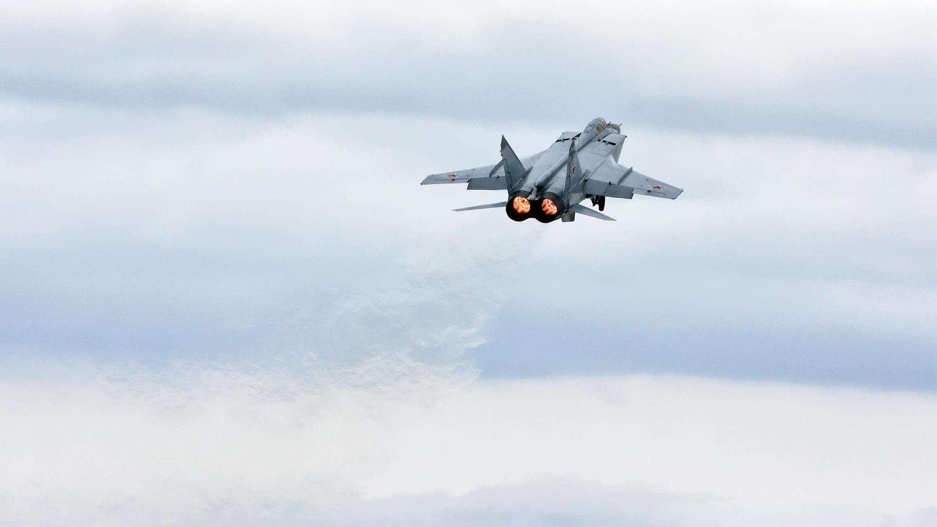 国家队年轻化是否只是表面现象,国家青年队年龄要求